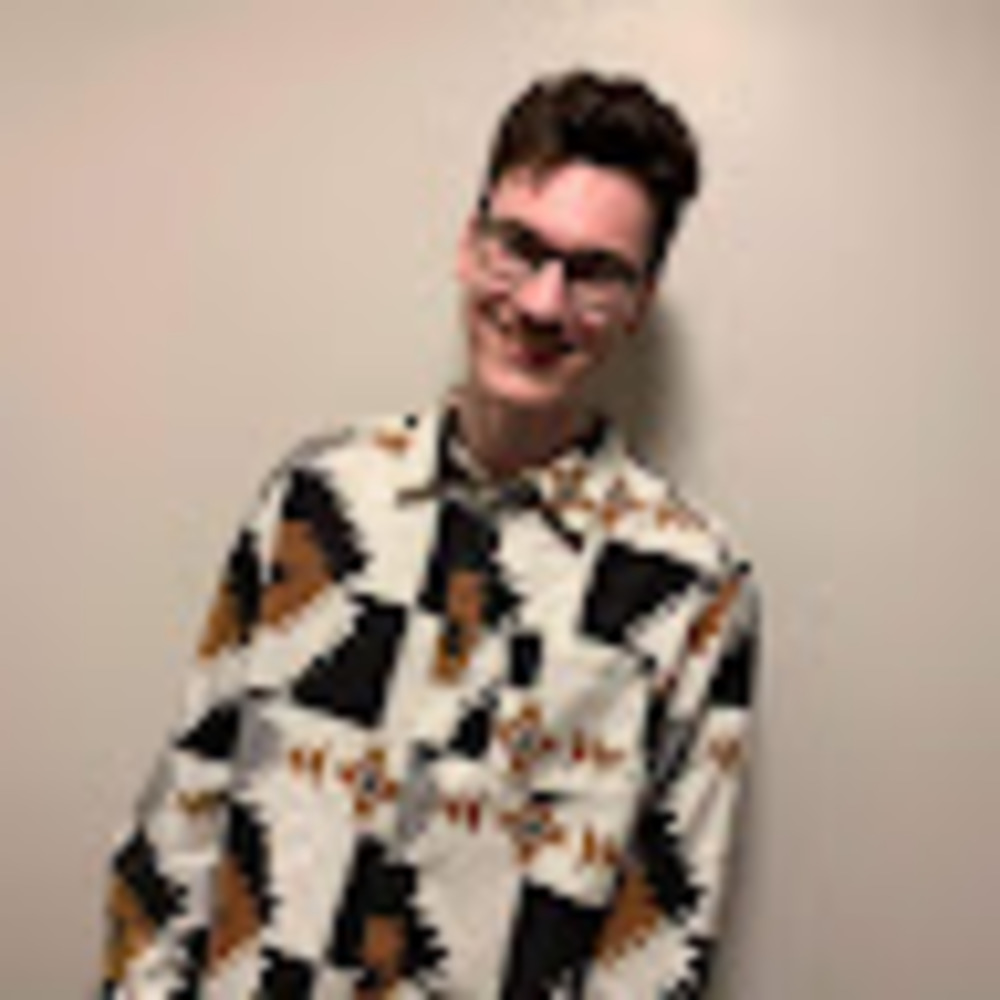Meet your Posher, Aaron